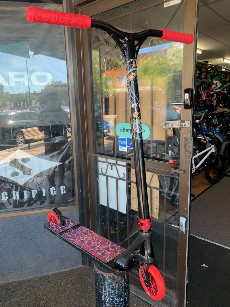 Custom Envy AOS V5 Jon Reyes ScooterScooters